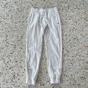 CHAMPION CLASSIC WHITE SWEATPANTS